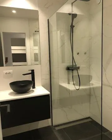 Bloc 79/ Three Appartement *