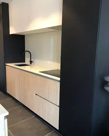 Bloc 79/ Three * 克诺克－海斯特